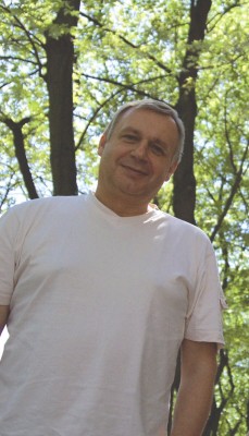 Roman Gutek.jpg